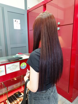 ラルーチェ ラスパ御嵩店(La Luce) ツヤ感たっぷりナチュラルロングストレート