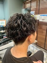 スタンドバーバー 柏(STAND BARBER)&nbsp;リバースセンターパート/ニュアンスウルフ/ダウンバング/柏