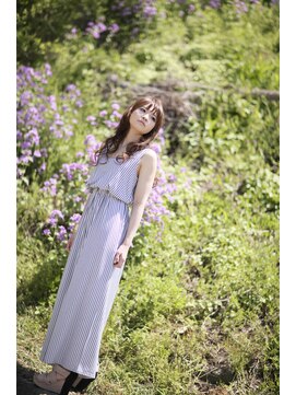 オーバーキャプテンネイキッド(OVER CAPTAIN NAKED) スウィングランダム＊ニュアンスロングカール×撮影プラン