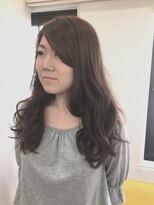 ヘアデザイン ラポール 茨木店(hair design Rapport)&nbsp;クリスタルシナモンアッシュで大人かわいいアンニュイカール