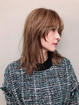 マグノリア(MAGNOLIA) さりげなさで楽しむ半端ボブ