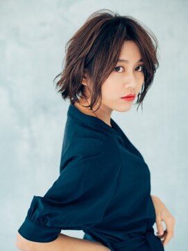 アミ 大和(amie) 外ハネミディーボブ