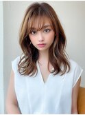 アフロートeri20代30代小顔耳掛けミディアムレイヤー表参道