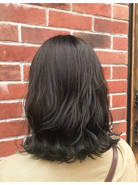 シェノン 梅田(CHAINON) オリーブカラー×イルミナカラー