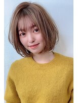 【重山】ホワイトグレージュコンマヘアネビージュボブウルフ