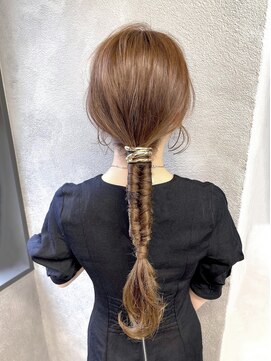 アイユー(ii+U) インスタ【sosohase】タイトアレンジ