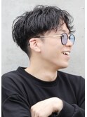 黒髪 パーマ ナチュラル 刈り上げ ウェット 濡れ髪 ツーブロ