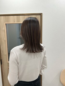 キノ(kino) 赤み消しネイビーグレージュカラー/暗めグレーベージュ