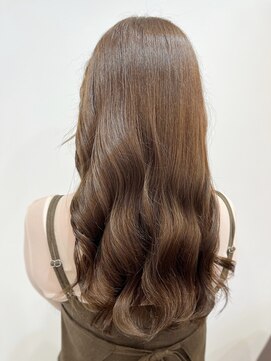 ラフューネ ヨコハマ(Raffune Yokohama) 王道ナチュラルベージュ＊RaffuneYokohama小池　ひかる