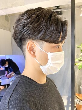 エリマバイフィフス 調布(elima by fifth) メンズパーマ 波巻きスパイラルツイストニュアンス メンズカット