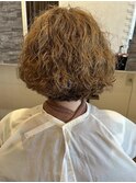 短めパーマスタイル