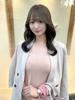 リタ(Lita)&nbsp;韓国レイヤーカット×オリーブベージュ