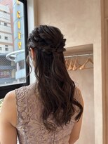 オン キャナルシティ博多前店(on)&nbsp;【中里恵梨】ハーフアップ/ヘアセット/お呼ばれヘア/参列ヘア
