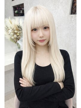 ラビス(Lovis) ミディアム/暗めカラー/デザインカラー/フェイスフレーミング