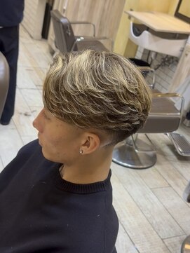 グルーマーズトウキョウ(GROOMER/S TOKYO) men's/メンズ/リバースセンターパート/サーフカール/神保町/眉毛
