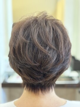 レーブ バイ ファースト 岩切店(reve by first) 白髪ぼかしハイライト×ボブ