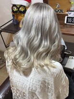 ブレイズヘアー(BLAZEhair)&nbsp;【透け感強め】ホワイトミルクティグレージュ×ブリーチ３回