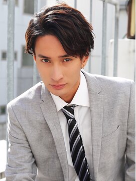 アフロート ディル(AFLOAT D'L) ◆AFLOAT◆サイドパートショートワイルドアップバング テクノ