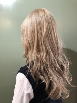 ヨナサン(Yona Saint) ロングレイヤー