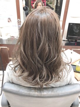 モードケイズ 阿倍野店(MODE K’s) 透明感抜群！グラデーションカラー