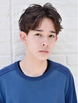 バイフィフス 原宿/表参道(by fifth) ショートセンターパート/メンズカラー/ツイストパーマ