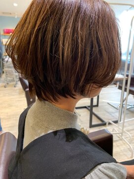 トレ(tre.) 甲子園口/髪質改善/縮毛矯正/白髪染め/ハイライト/酸性