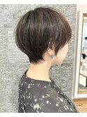上品な毛流れショート♪