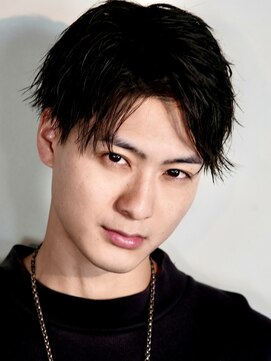 シャイン 大宮(SHINE) メンズカット/パーマ/ヘッドスパ/ブリーチ/眉毛/韓国/大宮/Men's