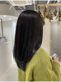 レイヤーカット×ナチュラルカラー