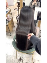 シア(sia) 髪質改善ストレート/艶髪/美髪/韓国風カラー