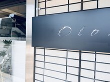 オト(oto.)の雰囲気（お店の前に駐車場が3台ございます。目印はoto.の看板）