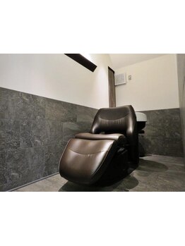 主婦世代の女性スタイリスト多いサロンだから、あなたに寄り添える。普段忙しい大人女性に癒しを提供/船橋