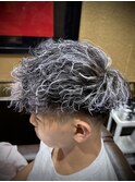 ホワイトメッシュパーマ スペインカール メンズパーマ 池袋