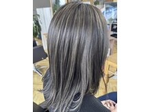 アンベリー ひびきの店(EMBELLIE)