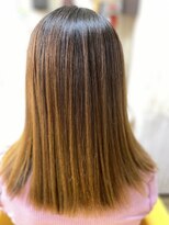 ブレイブシザー(BRAVE SCISSOR)&nbsp;ツヤ感あふれるナチュラルストレート