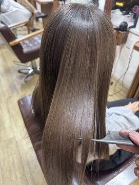 アローズ(arose) ダメージレス髪質改善回数が増えるほど、艶が増す