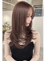 レス(Les.)&nbsp;ミディアムレイヤーバタフライカットハッシュカットダークグレー