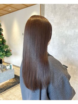 キイロ(KiiRO)の写真/KiiROオリジナル縮毛矯正で憧れのツヤ髪へ☆髪質改善◎