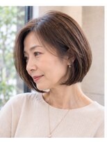 アースオーセンティック 小平店(EARTH Authentic) 白髪ぼかし×コンパクトボブ
