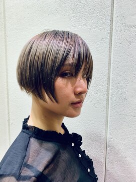 ルーディヘアーブランド(Ludi hair Brand) 前下がりスタイル