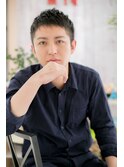 ツーブロックで決める！ダークアッシュ束感ショートc1