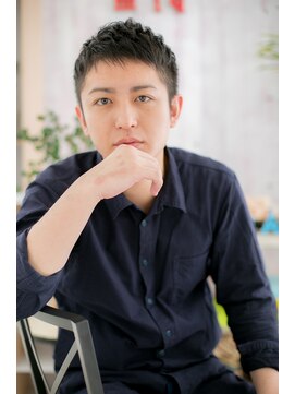 ミック 日暮里店(miq) ツーブロックで決める!ダークアッシュ束感ショートc1