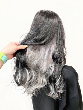 ホワイト 梅田(white) ＊インナー＊闇と光