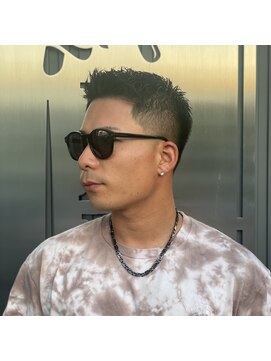エルエー 近江八幡店(L.A) 店長【椛島】ラフショート×スキンフェードスタイル