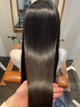 リノ(Lino) 20代30代【髪質改善トリートメント】ツヤ髪ロング