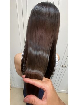 フォリア(Foria) 髪質改善カラー