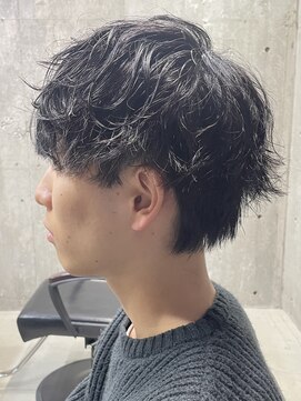 フイ 自由が丘(men's salon Hui) メンズ/アップバング/ツーブロックマッシュ/束感ショート波巻き