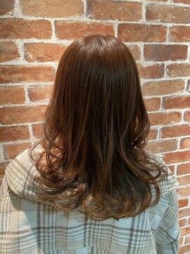 レイフィールド 滝の水店 ミディアムレイヤーインナーカラー