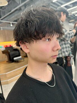 ラヴィズム 松崎店(LUVISM) 無造作パーマニュアンスパーマ刈り上げ東区松崎