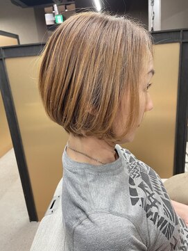 ナナ なかもず店(nana) ナチュラル前下がりショートボブ